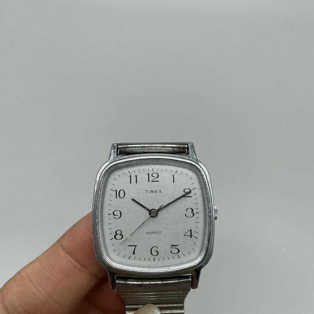 Vintage Timex 1986 Mens Watch 32mm Silver Tone Square Dial New Battery